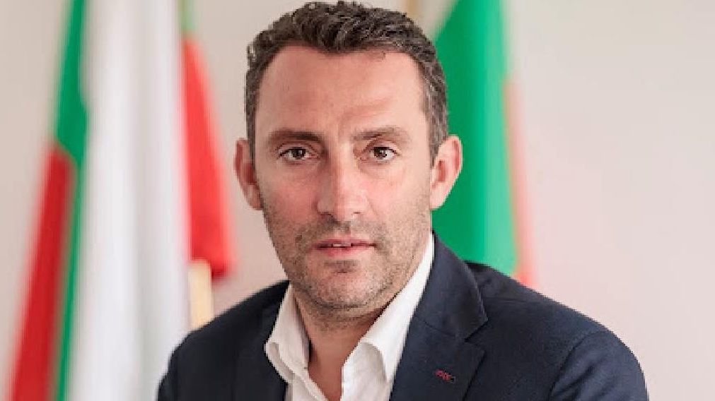 Министър Иван Пешев по повод триумфа на Иван Иванов на юношеския US Open в Ню Йорк: България се гордее с вас, момчета!