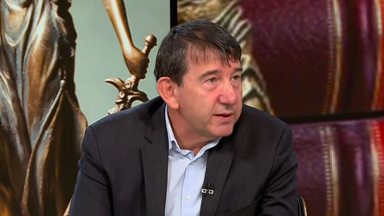 Атанас Атанасов, председател на Съюза на съдиите в България: В парадокс сме. Въпросът дали е извършено престъпление трябва да бъде решен от самата Прокуратурата