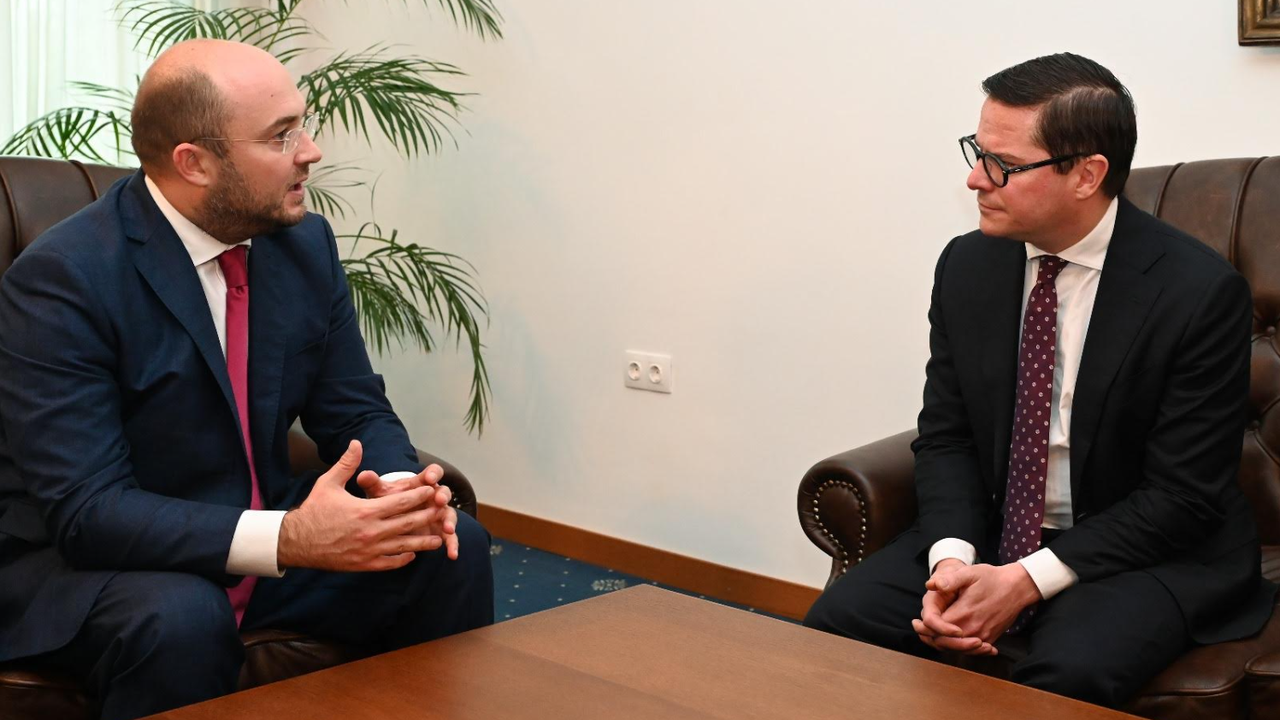 Министър Георги Георгиев разговаря с председателя на Евроюст