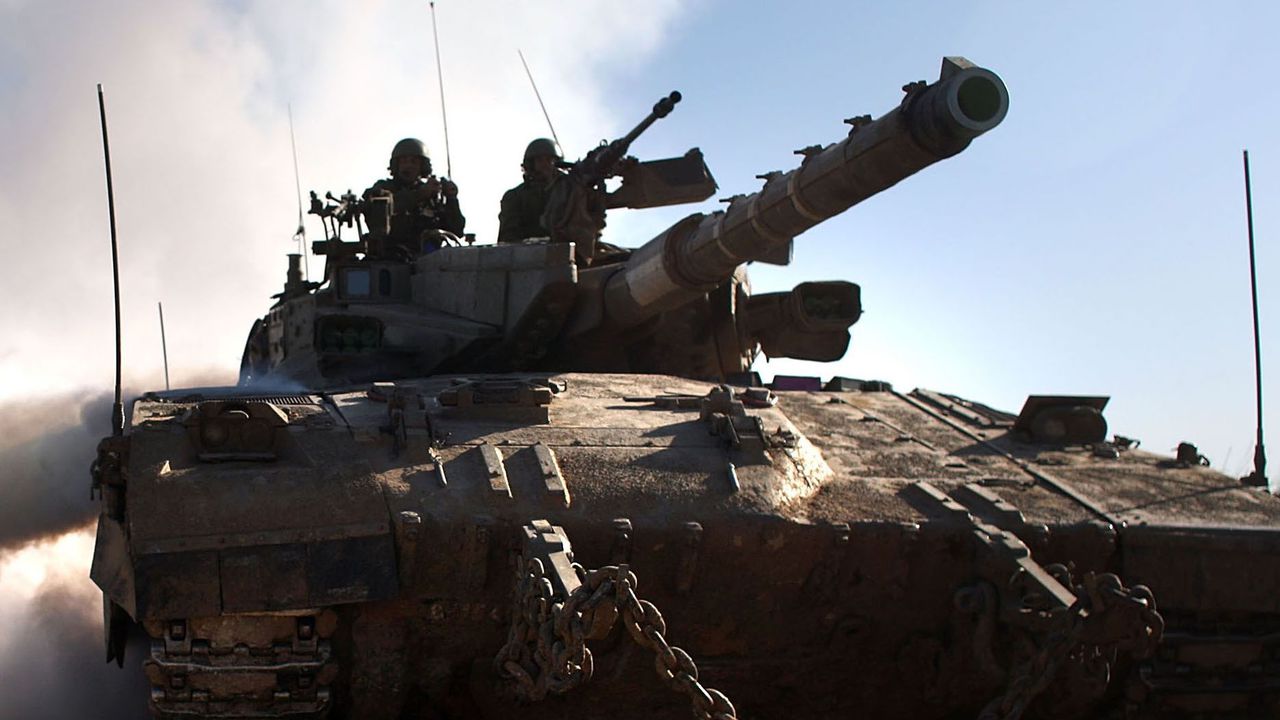 Хамас настоя за изтегляне на израелските танкове от Газа