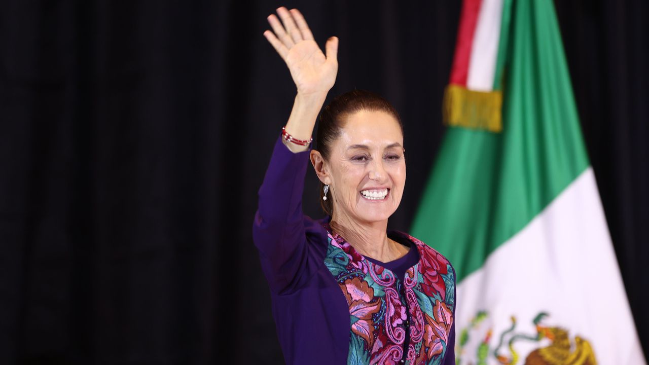 Перу обяви мексиканския президент - Клаудия Шейнбаум, за персона нон грата