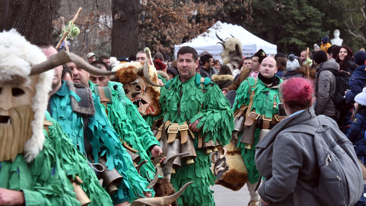 За първи път фестивалните дефилета в Перник ще се проведат