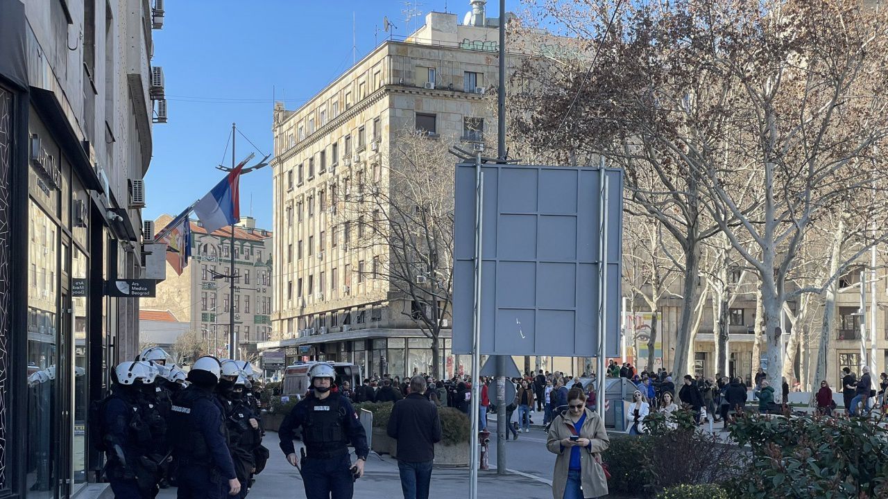 Масов бой пред кметството в Белград