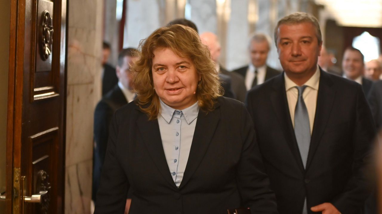 Доц. Наталия Киселова: Днес се срамувам, че бях народен представител