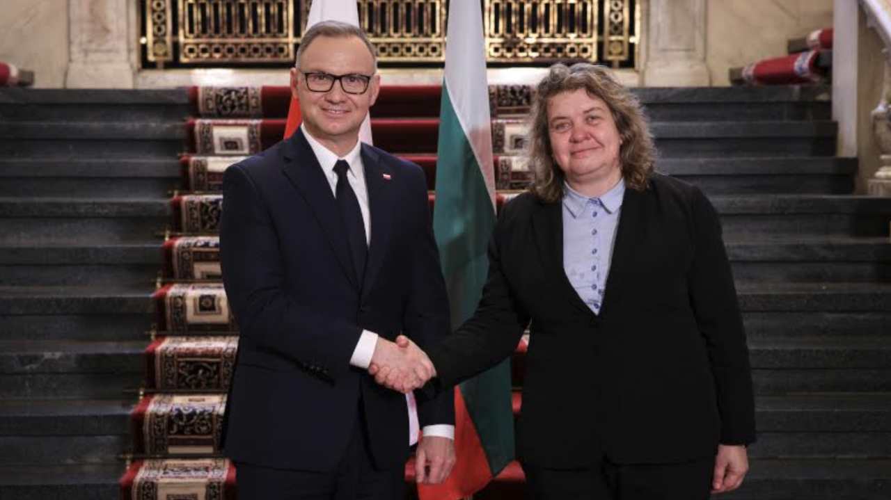 Наталия Киселова разговаря с полския президент Анджей Дуда