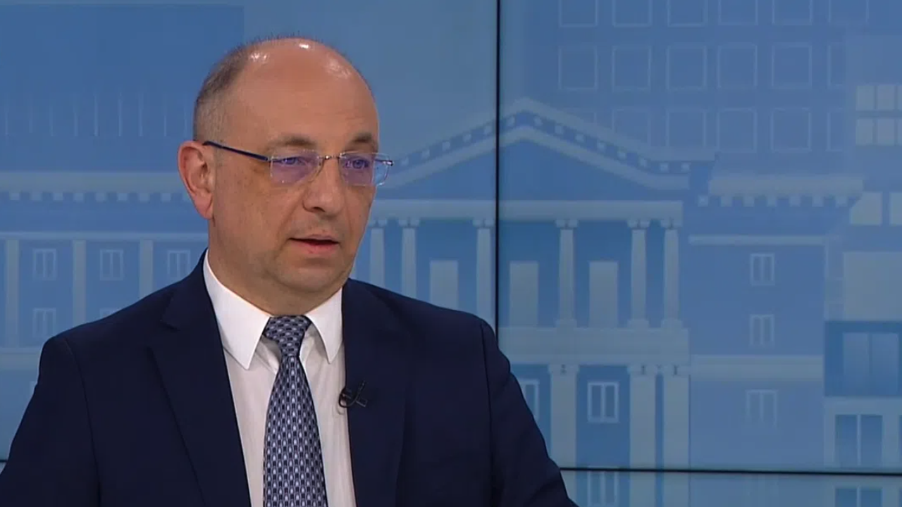 Николай Василев: Всички детски градини могат да се построят незабавно, още колко века ще отнеме?