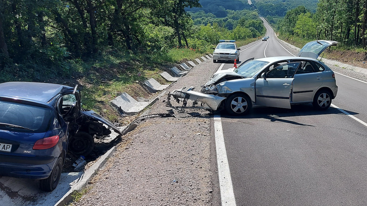 През изминалото денонощие на територията на страната са станали 20
