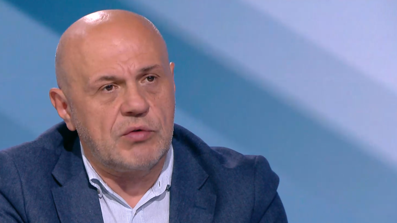 Томислав Дончев: Колкото щяха да отвличат децата ни в Норвегия, толкова и еврото ще ни навреди