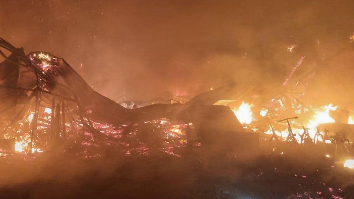 Пожар пламна в землището на дупнишкото село Палатово