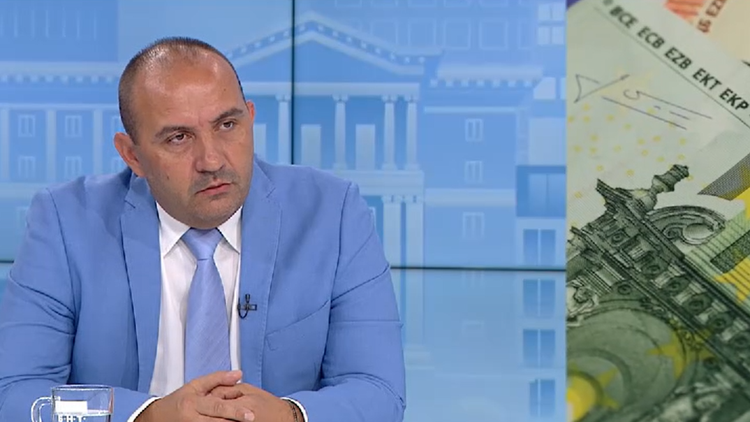 Комисар Дарин Костов за фалшивото евро: Не са обикновени бандити, хора с технически умения са