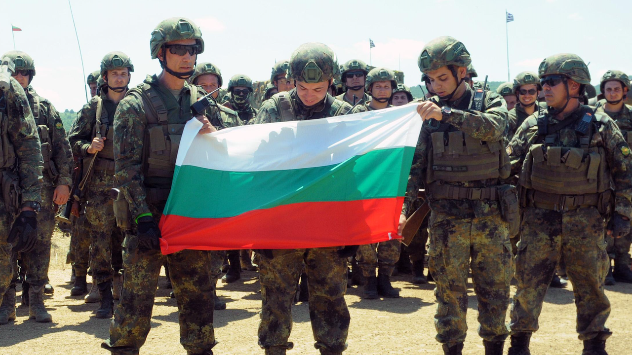 С ден на отворените врати Сухопътните войски отбелязват 147 години от създаването си