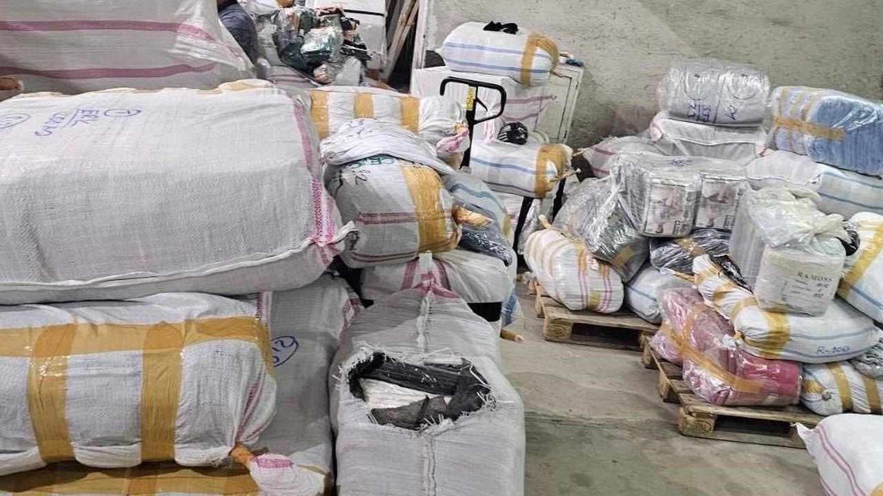 Над 46 000 „маркови“ стоки задържаха митническите служители на МП Лесово