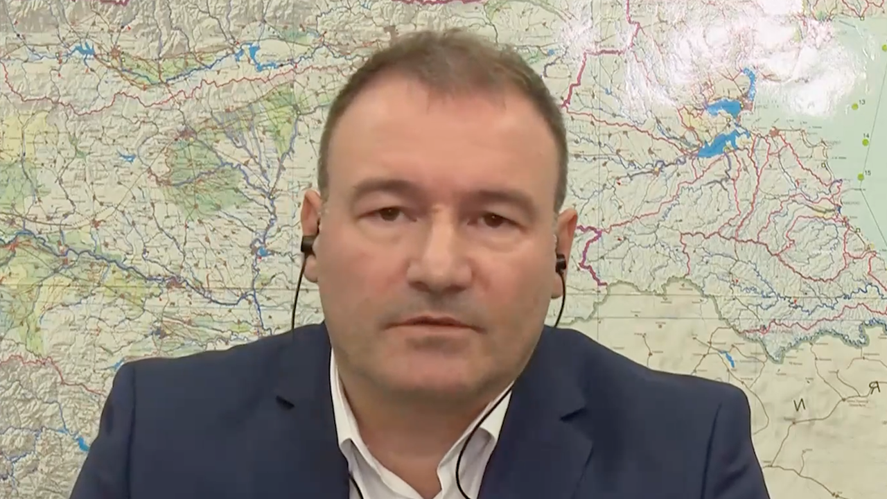 Шефът на Басейнова дирекция: Още през 2009 г. прокуратурата е прекратила преписка за незаконно застрояване на реката в Елените