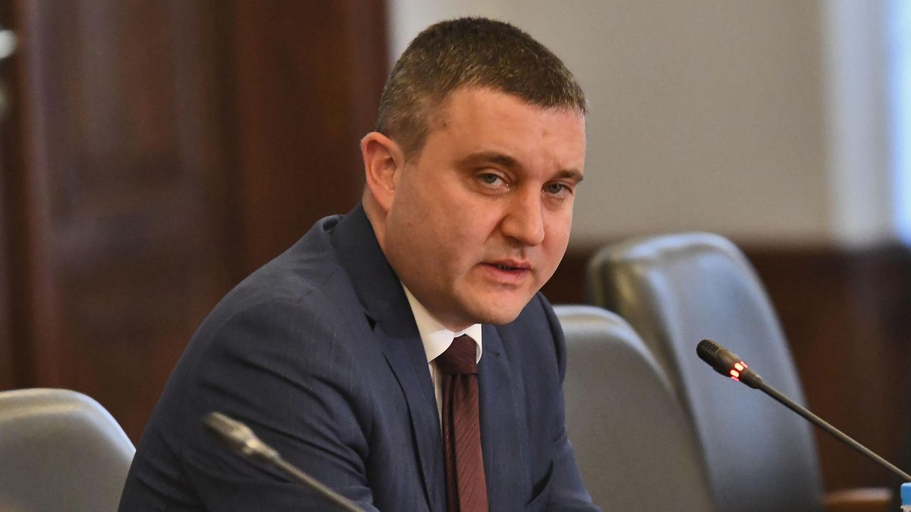 Горанов: Бюджетният дефицит отдавна не е 3%, потенциалният за догодина е 8,1%