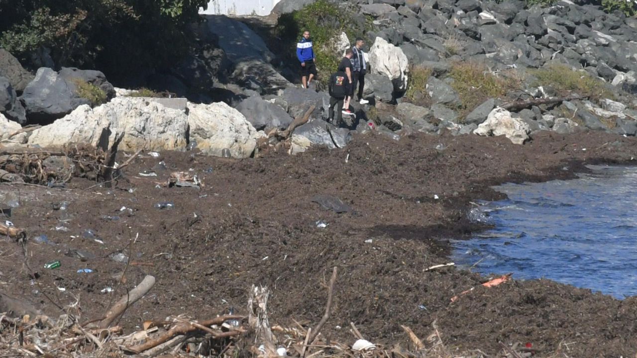 Бедствието в Царево: Хората, които живеят край дерето, са призовани да се евакуират