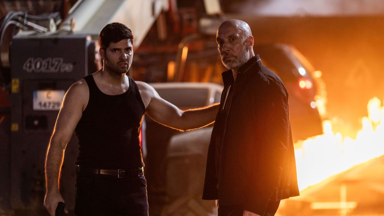 Звезден актьорски състав в "Под прикритие 6"