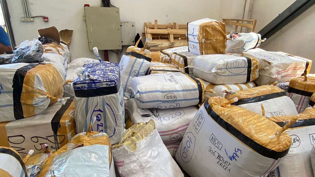 Над 20 000 "маркови" стоки откриха митничари