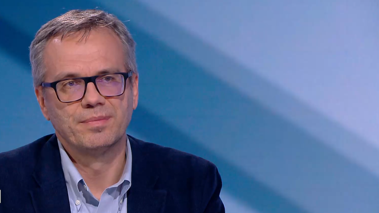 Руслан Стефанов за новия закон за "Лукойл": Има опасност Русия да ни съди