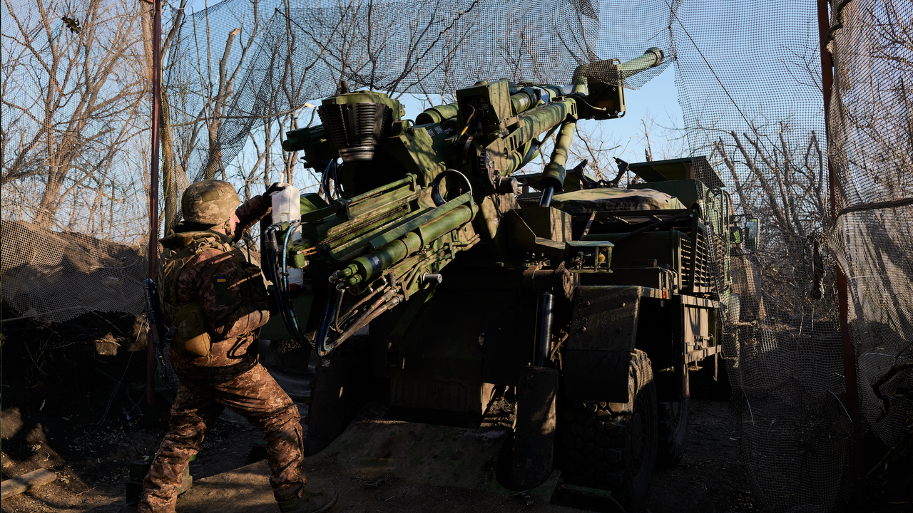 Украйна засилва атаките срещу руските сили в Добропиля, за да облекчи натиска върху Покровск