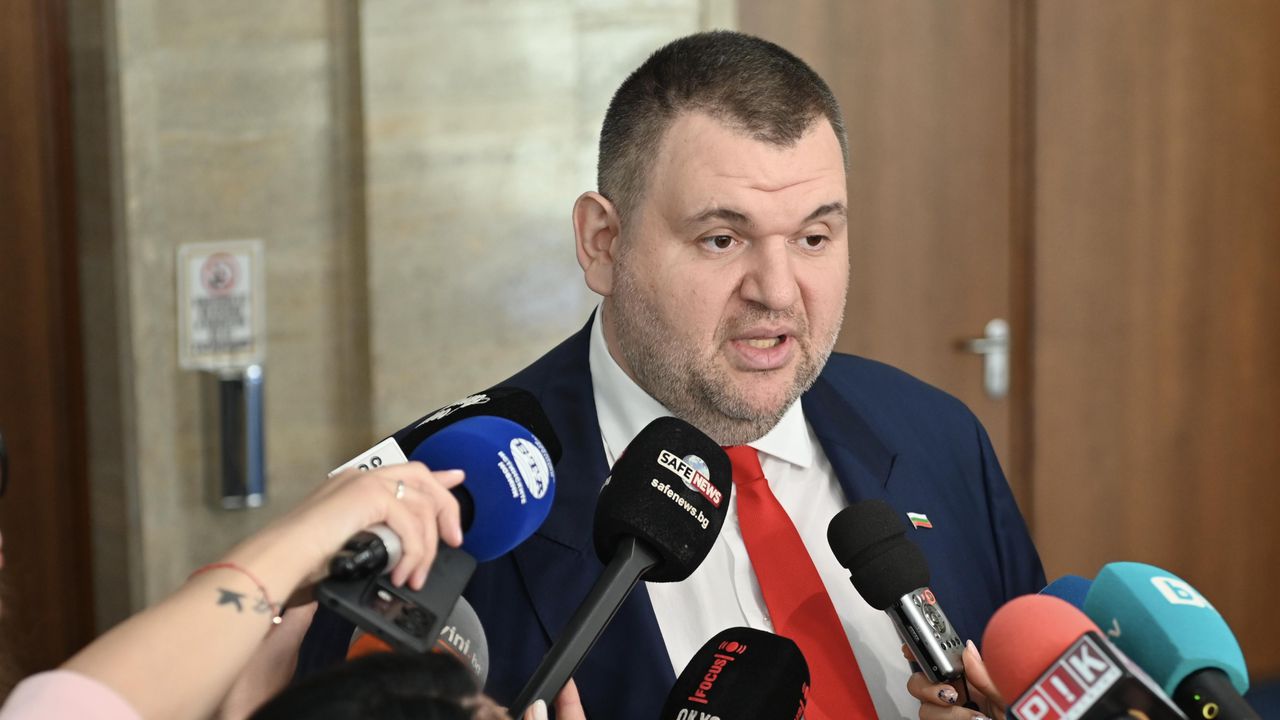 Пеевски: Търпението ми се изчерпва, очаквам програмата на управляващата тройка и на премиера