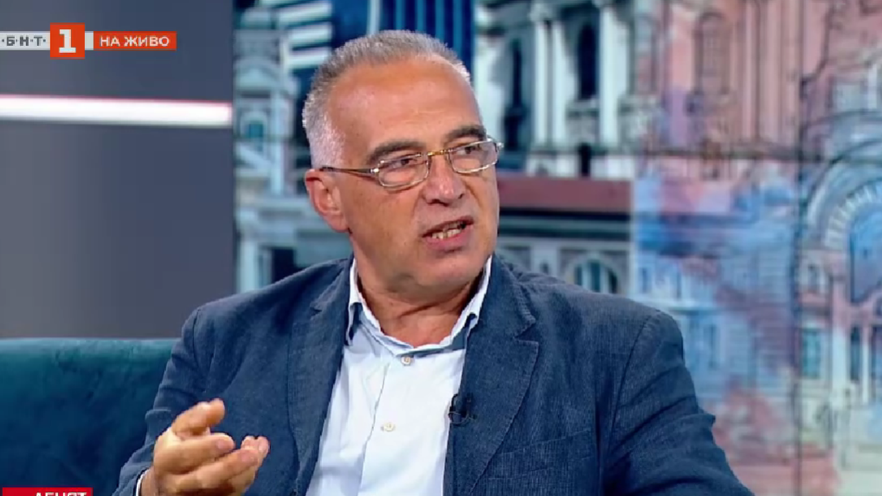 Президентът Радев е постоянен в тезите си за еврото. Никога