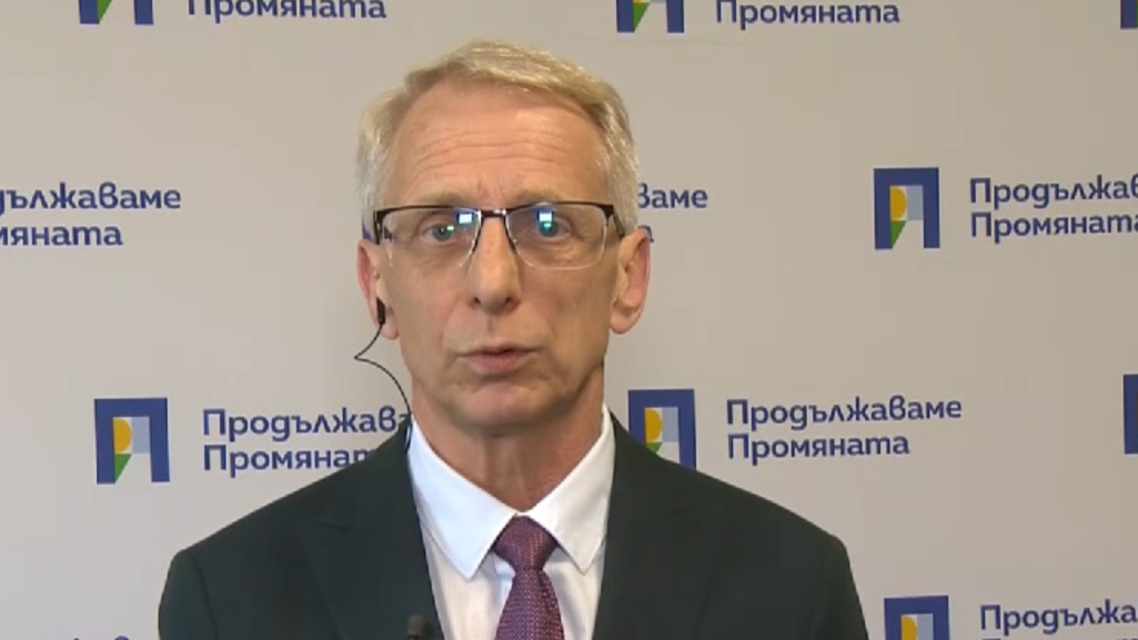 Акад. Денков: Нищо чудно да подкрепим предстоящия вот на недоверие, акцията във Варна е политическа