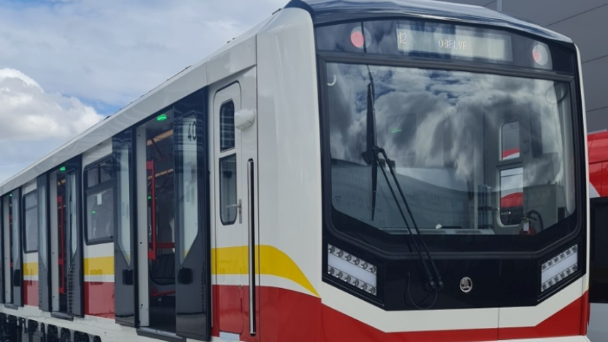 Стартират изпитанията на първия от общо осемте нови влака за