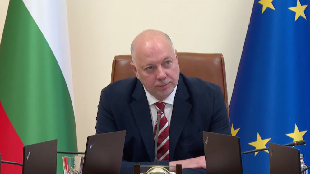 Желязков ще участва в конференция на високо равнище за изкуствения интелект