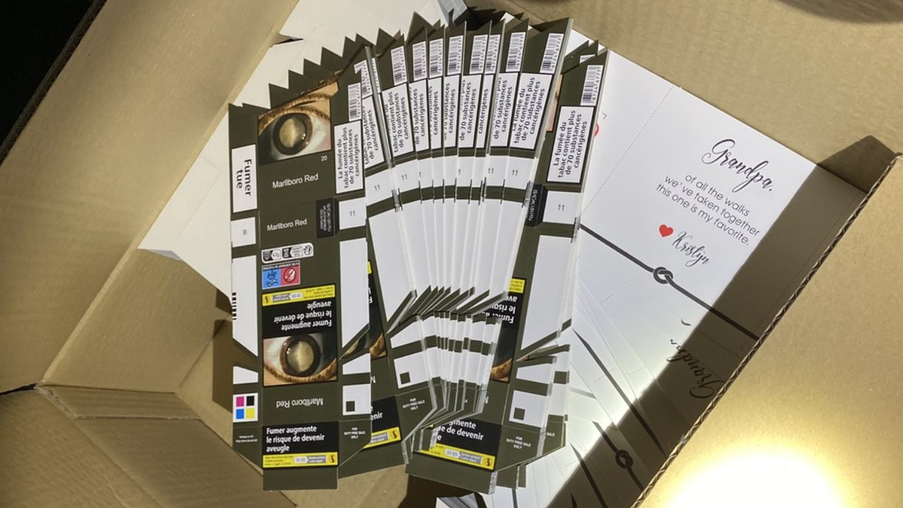 Митничари задържаха заготовки за над 1 милион кутии цигари край Видин