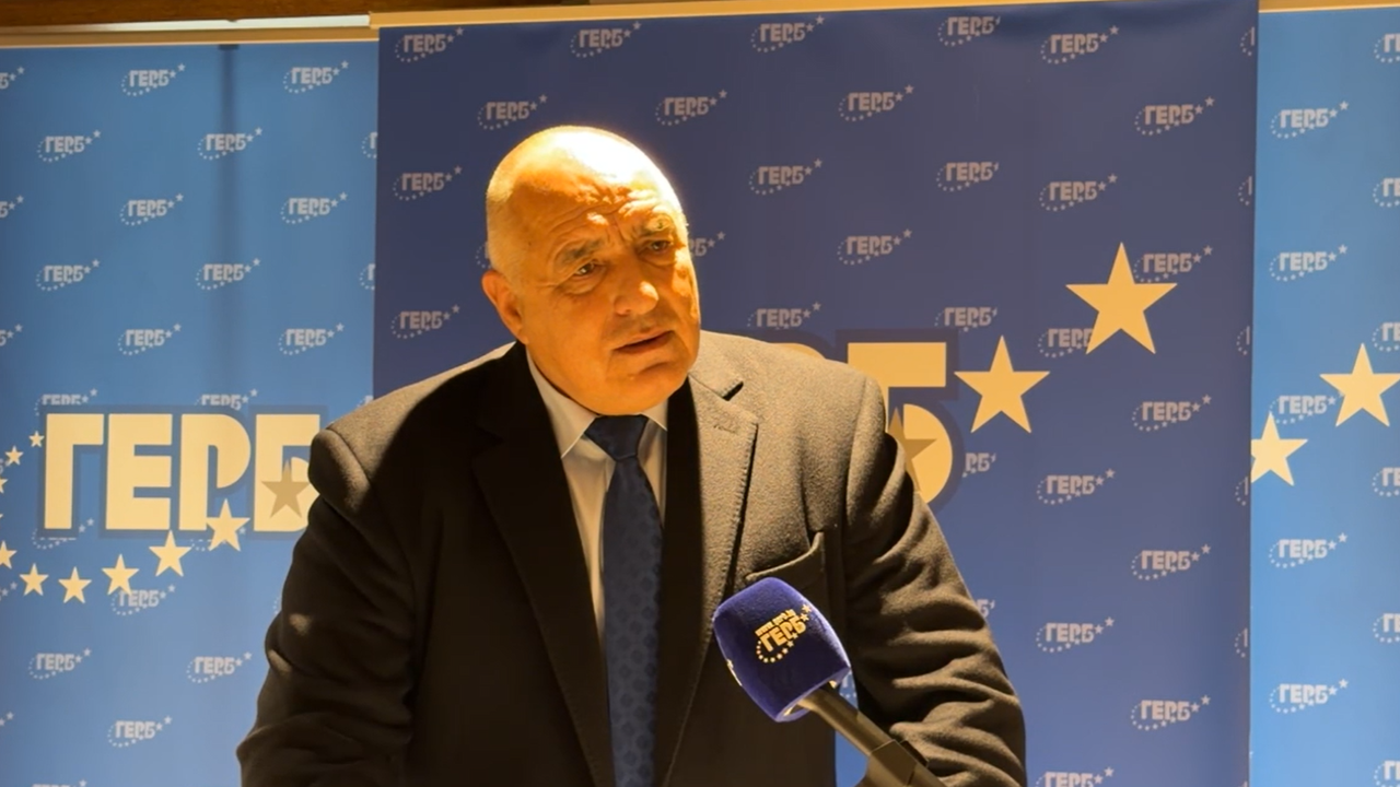 Сглобката имаше силния ГЕРБ, който ги държеше в норма, допълни