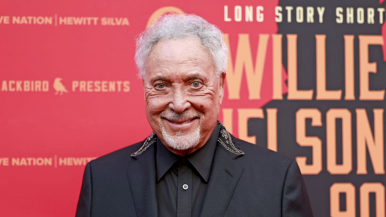 То продължава: Ако фалшив профил се опита да разговаря с