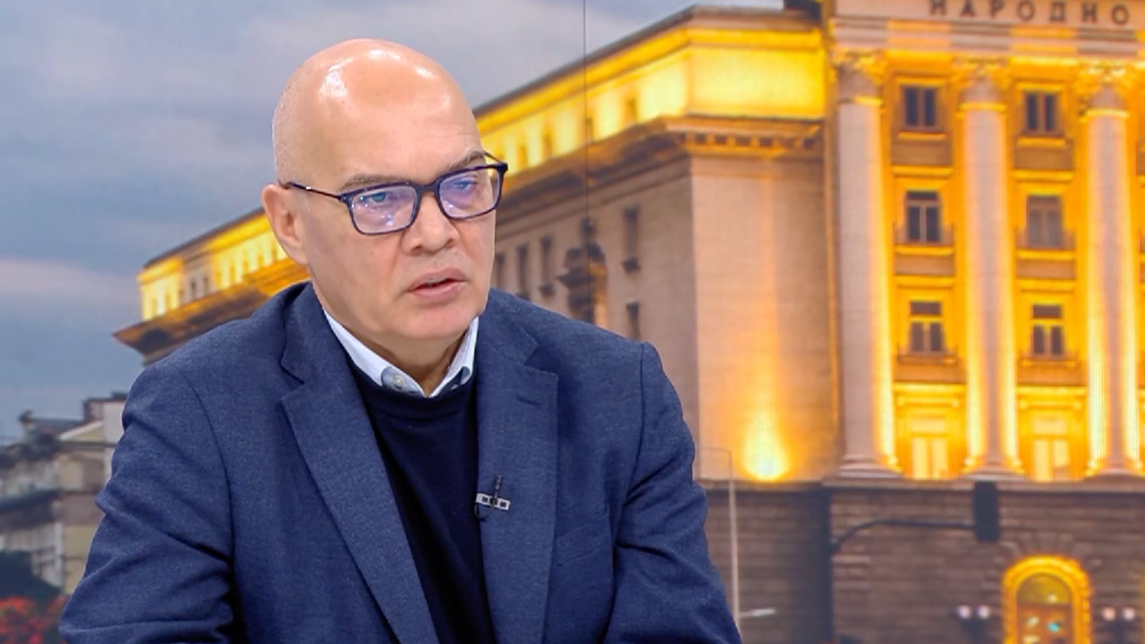 На въпрос какво може да ги е подтикнало да посегнат