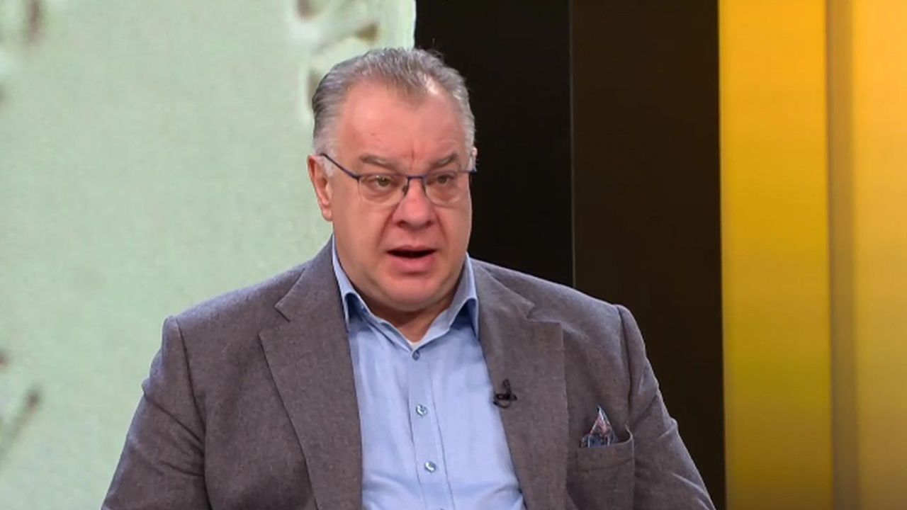 Ненков: Приемането на големи дози парацетамол задължително оставя белег върху черния дроб, може да се окаже фатално