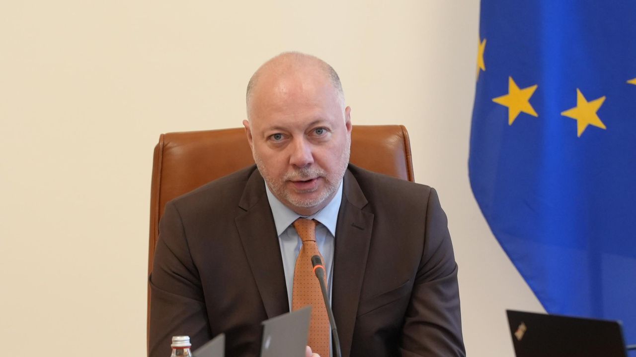 Росен Желязков за референдума: Радев чертае бъдещия си проект на гърба на бъдещето на българските граждани