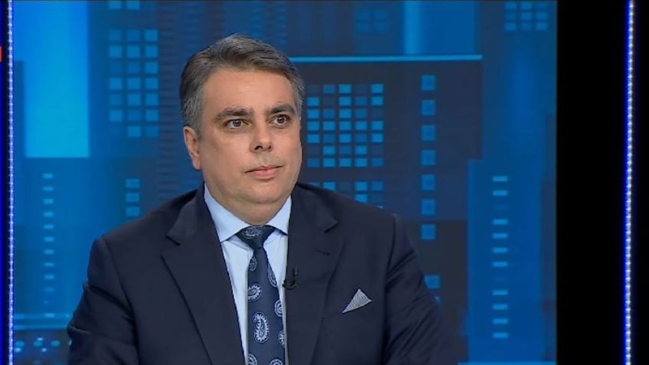 Асен Василев за референдума: Този въпрос е отдавна решен