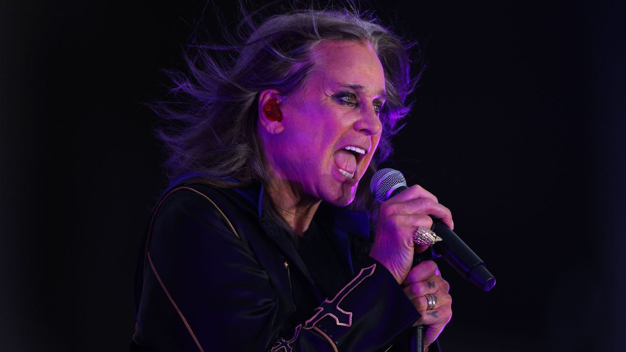 Последният концерт на Ози Озбърн с Black Sabbath ще бъде излъчен на живо по целия свят