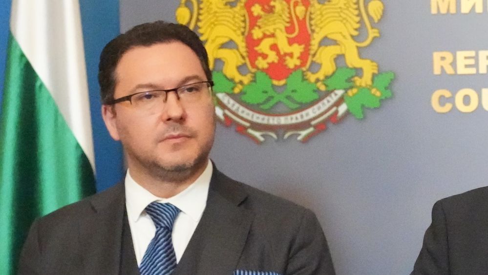 Министър Митов: Жертвите на пътя са намалели драстично за първите 6 месеца на 2025 г.