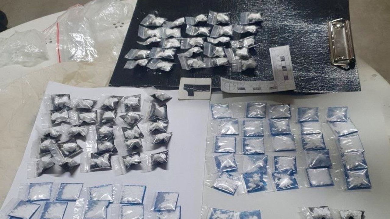 Фентанил, марихуана, пачки с пари: Удар срещу дрогата в София