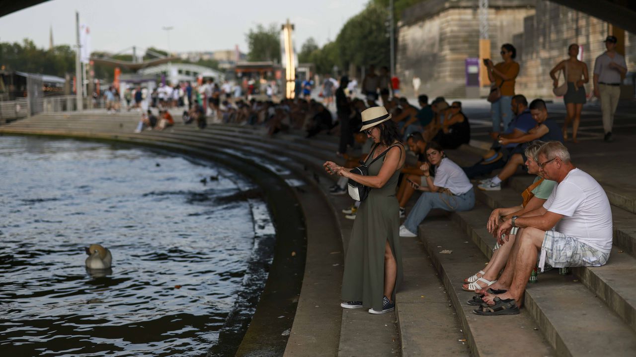 Нова гореща вълна в Европа - през следващите дни се