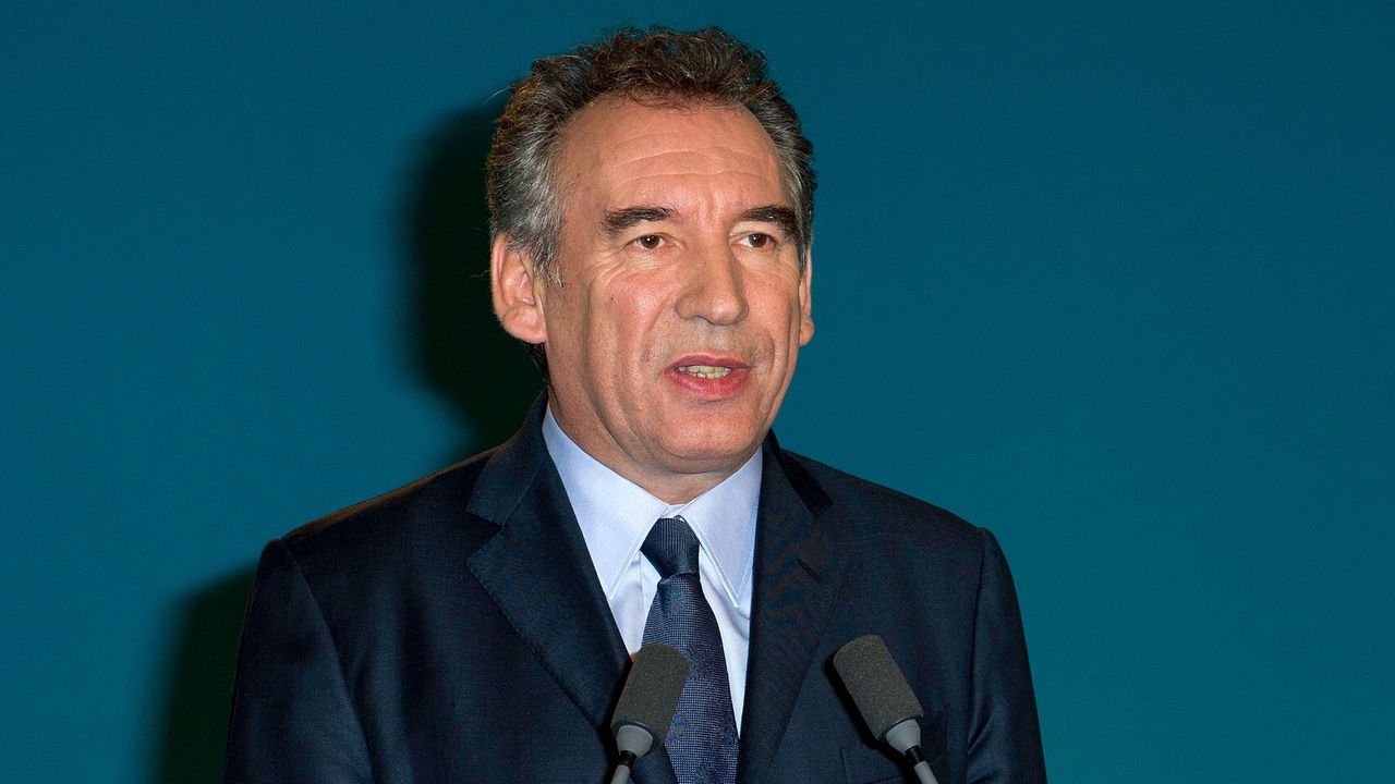 Не виждам в следващите месеци да се намери политическа воля