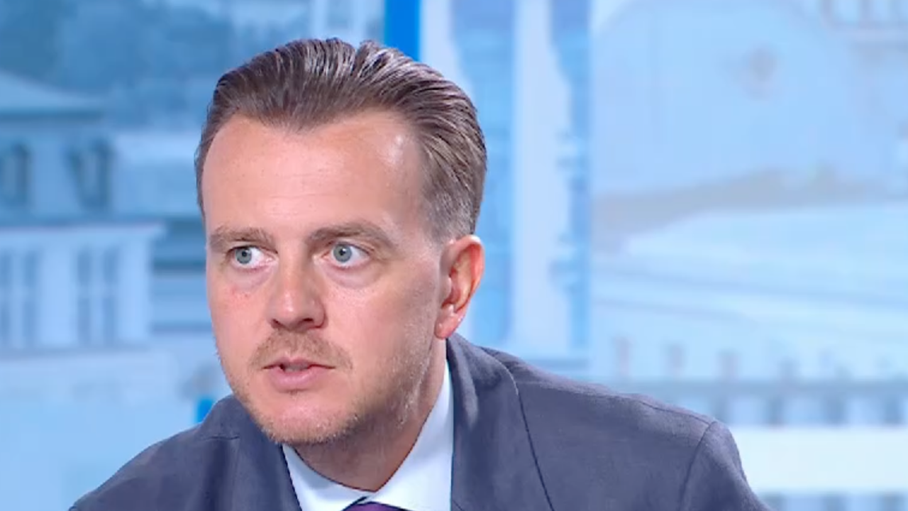 Очевидно финансовото състояние на държавата не е добро. То е