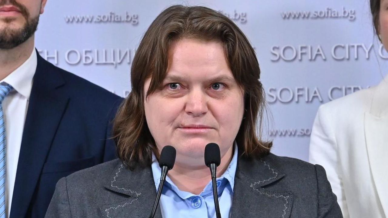 Бобчева: Призовките от Прокуратурата изглеждат като форма на натиск към общинската администрация