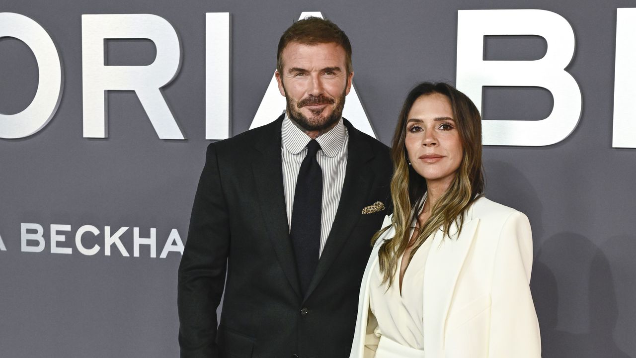 Медиите променили усещането за реалност на Виктория Бекъм. Дейвид: Тя просто загуби усмивката си