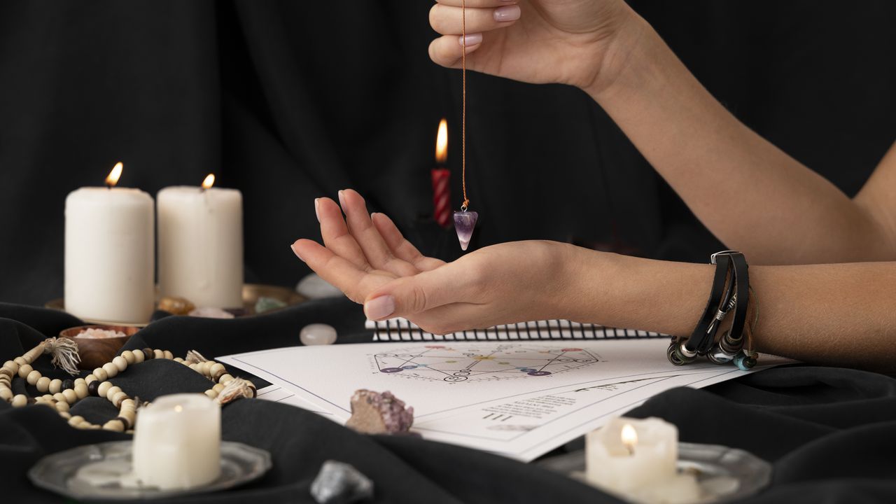 Дарбите на екстрасенса: алхимията на магията, отвъд полето на науката