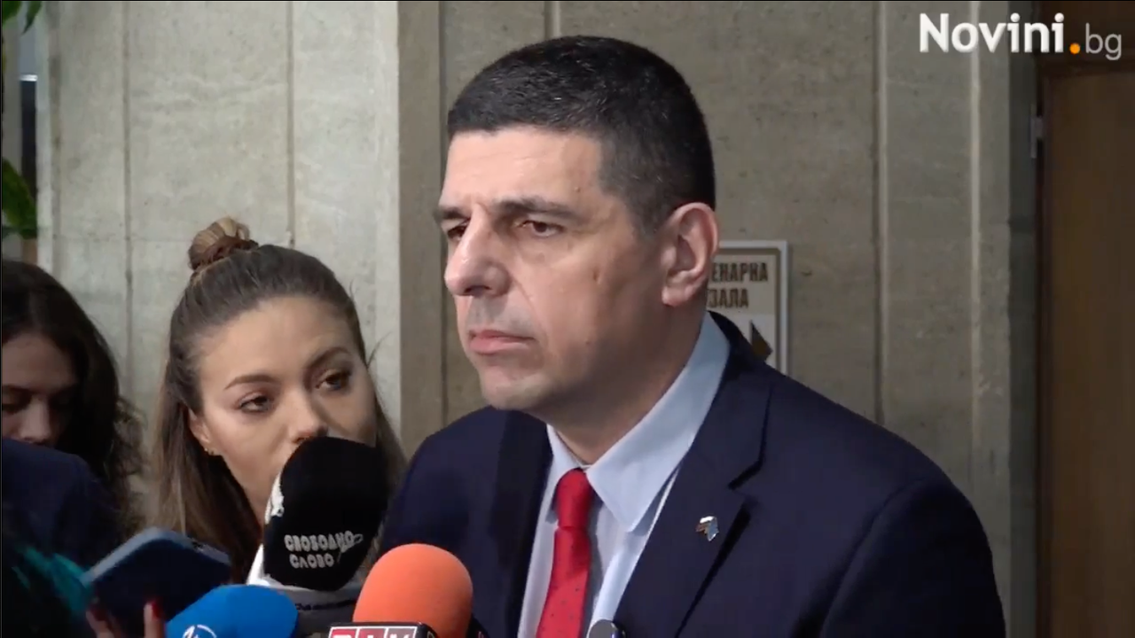 Ивайло Мирчев: Не се катерим по гърба на Борисов, язди го Голямото Д