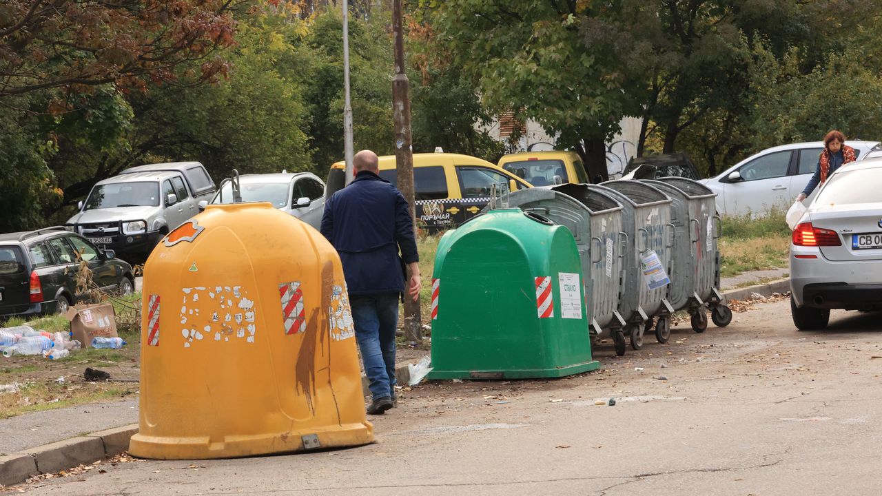 Поръчка на София за едва 4 камиона за боклук е обжалвана