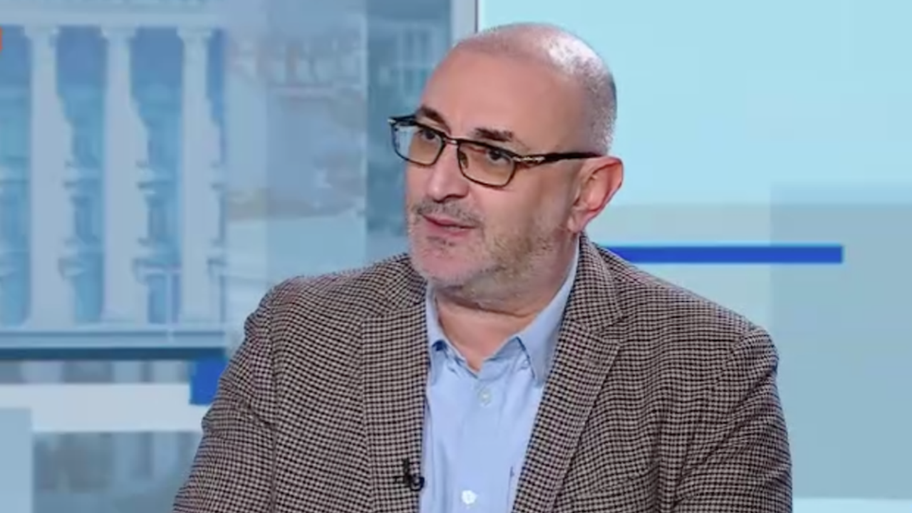 По думите му несигурността в политическия живот в САЩ се