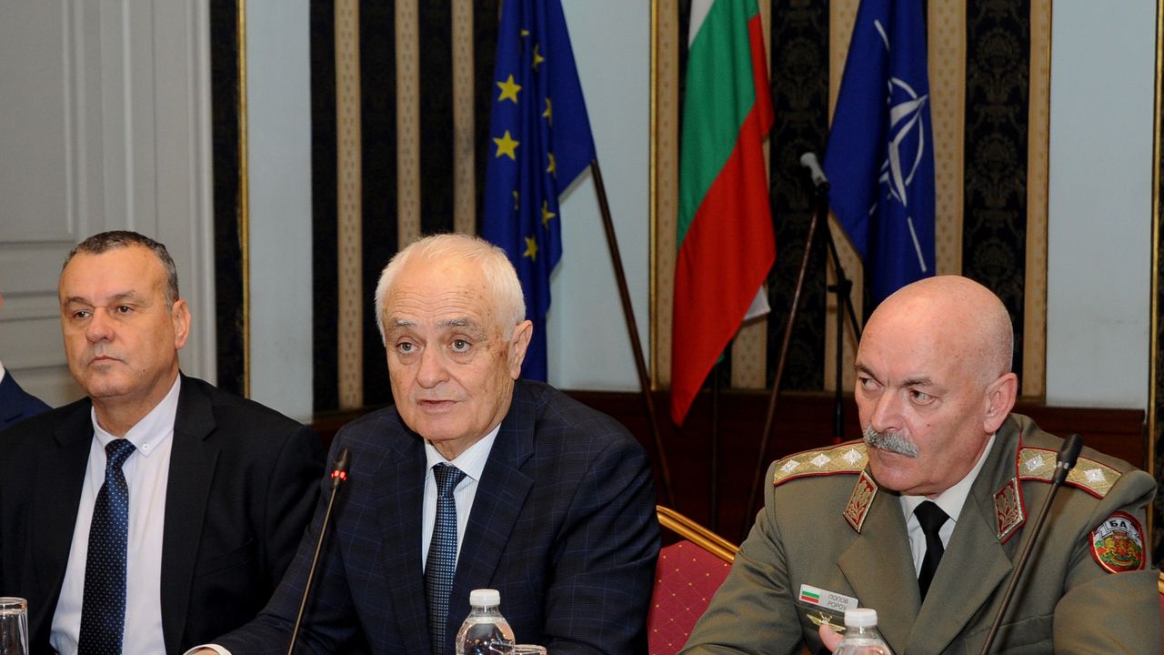 Друг акцент в съвместната дейност е участието на съюзите в