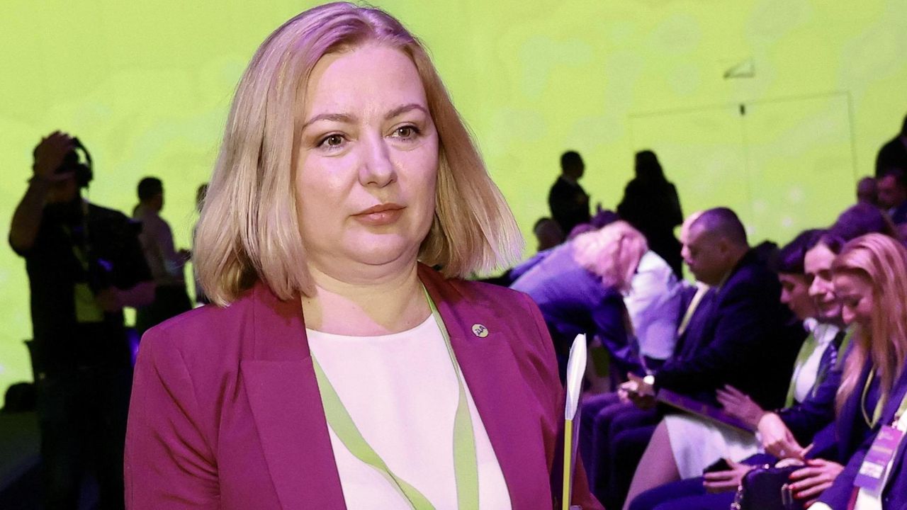 Надежда Йорданова: Целта на Румен Радев е да излезе от президентството и да слезе на политическия терен