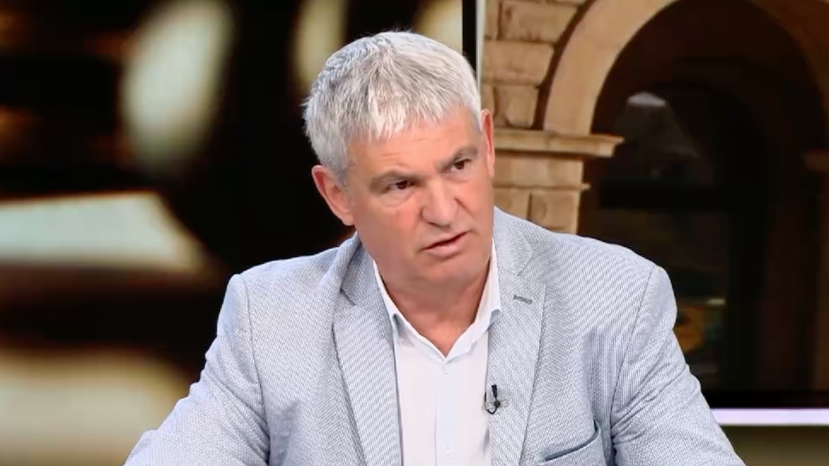 Най-важното в момента е цените да бъдат държани под контрол, каза президентът на КНСБ Пламен Димитров
